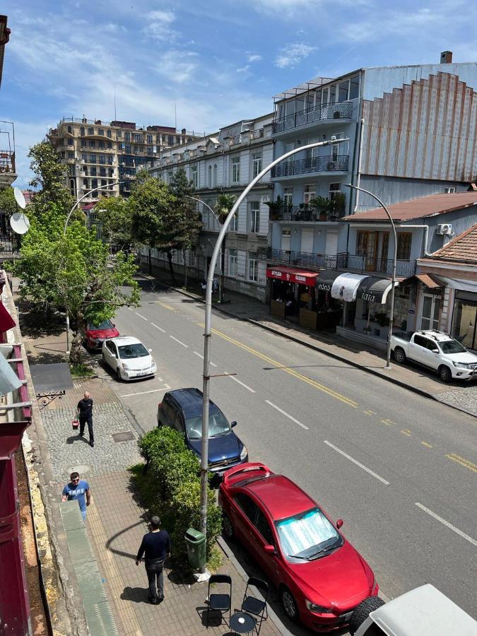 Old Clty Hotel Batumi Bagian luar foto